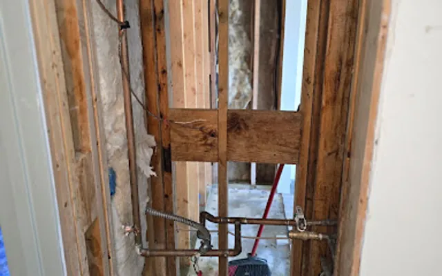 Frozen Pipe Water Damage in Sharpstown, Texas